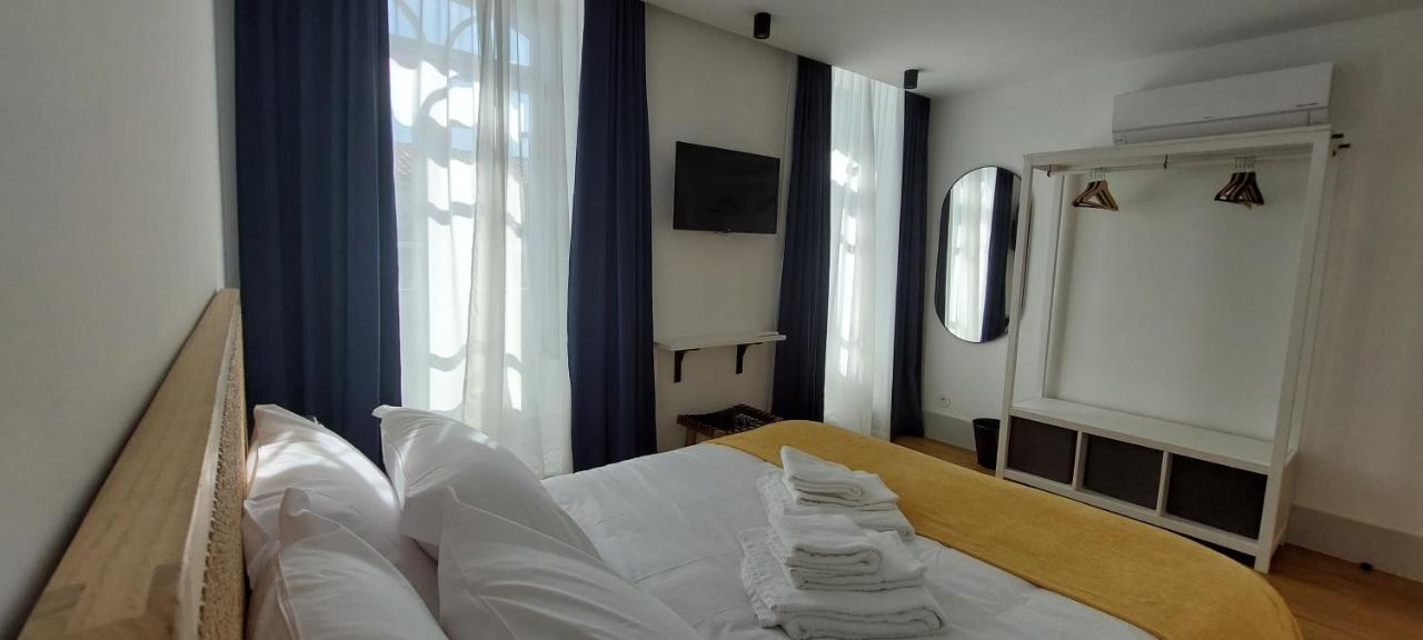 Angra Heritage - City Center Hostel Angra do Heroismo Ngoại thất bức ảnh
